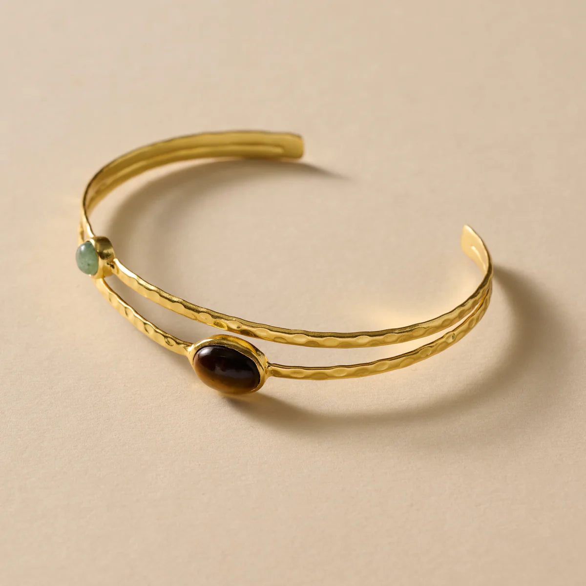 BRACELET SANJA TIGER GLASS STONE