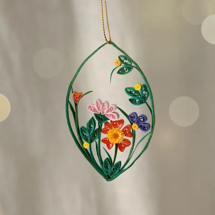 ORNAMENT MAU FLOWER GARDEN QUILLED