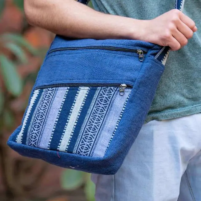 BAG GYARI STRIPE MULTI ZIP POCKET UNISEX