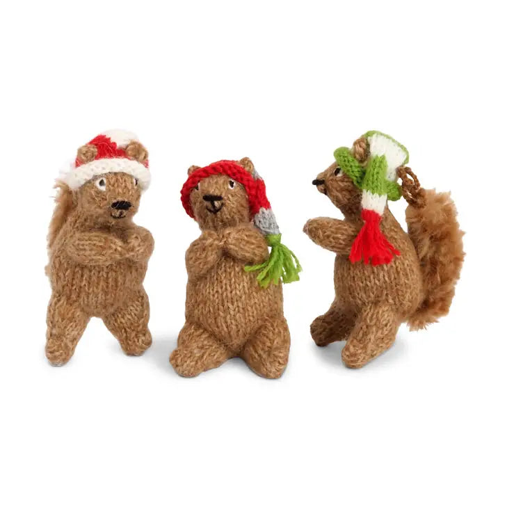 ORNAMENT WOODLAND SQUIRREL