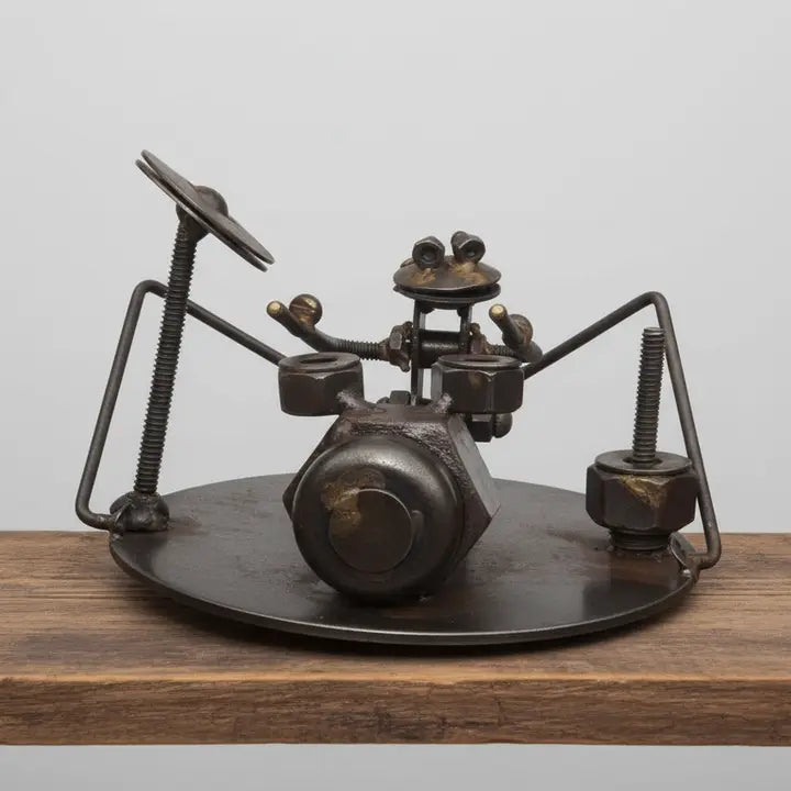 DRUMMER IRON FROG