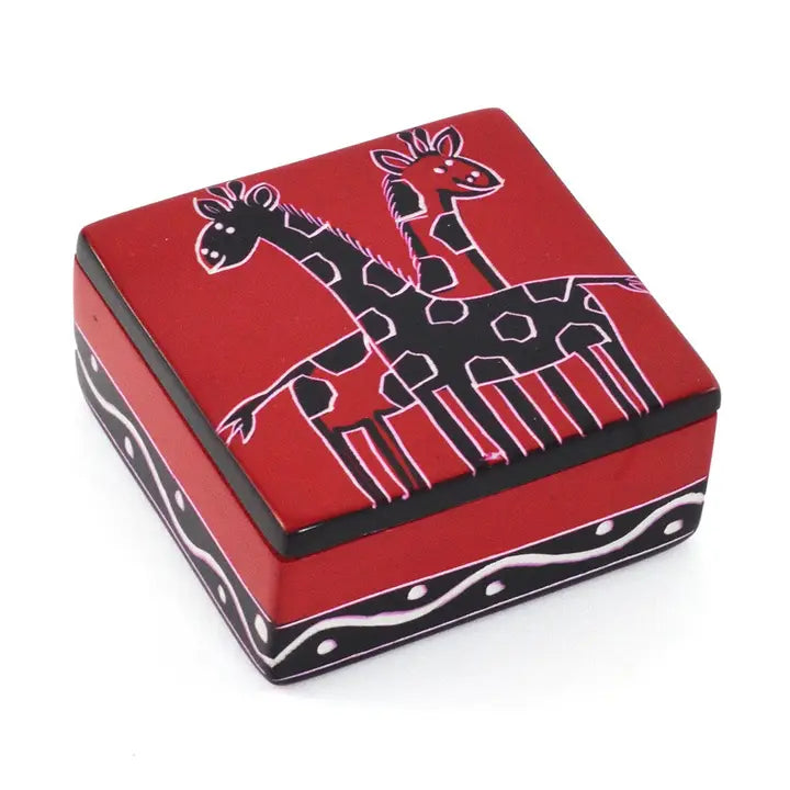 BOX FRIENDLY GIRAFFE SOAPSTONE