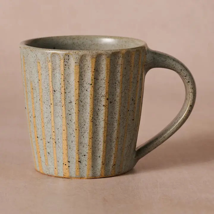 MUG SUNDARA FLUTED CERAMIC