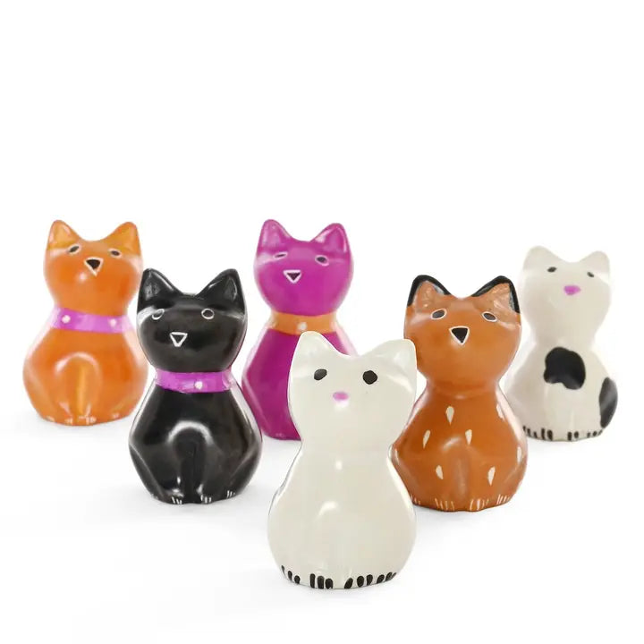 CAT PLAYFUL MINI SOAPSTONE