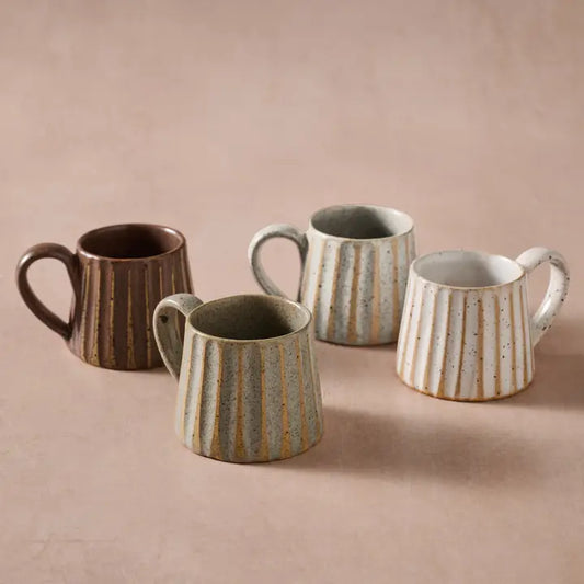 MUG CONICAL FLUTED SUNDARA