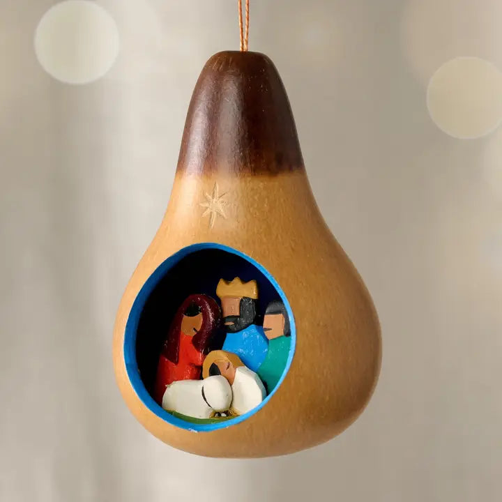 ORNAMENT KURKU GOURD MODERN NATIVITY