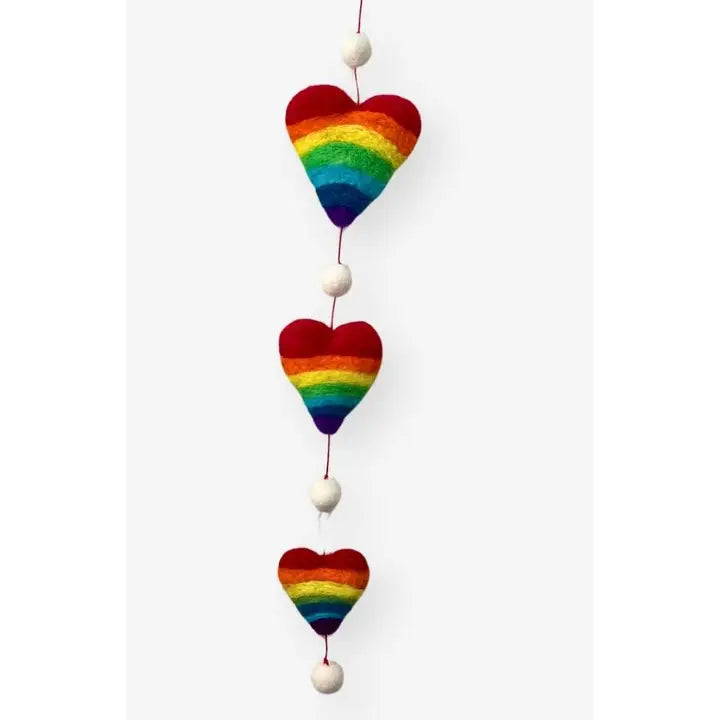 GARLAND RAINBOW HEART